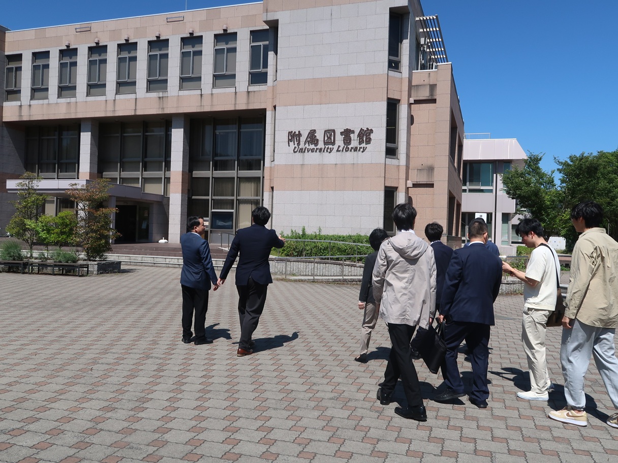Campus tour